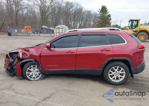 2015 Jeep Cherokee Latitude z USA, uszkodzony, nr VIN 1C4PJMCS6FW594812